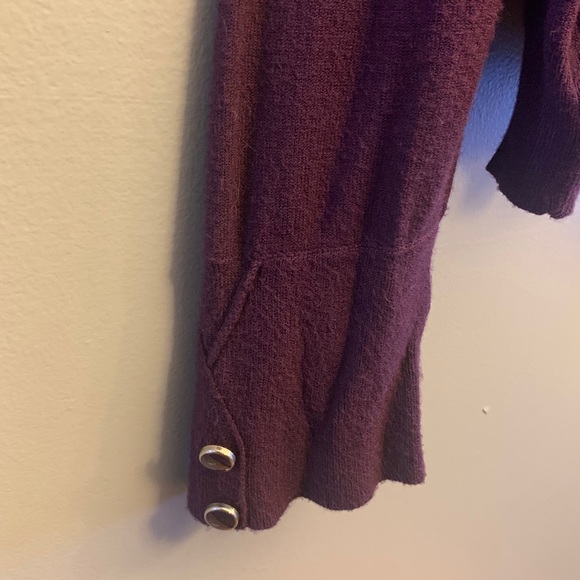 Dark Purple sweater, XL - Picture 5 of 7